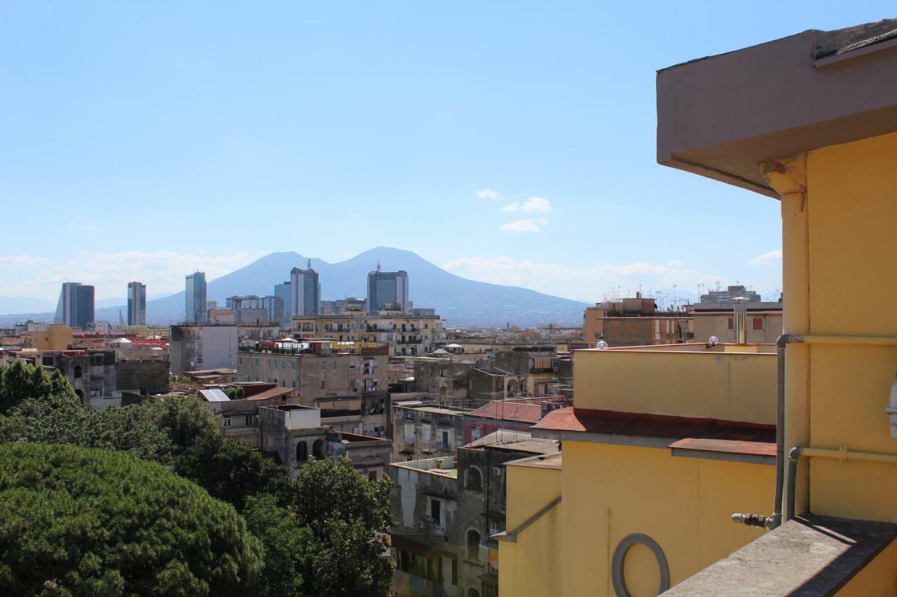 L'Occhio Sul Vesuvio Appartamento Con Terrazza Privata E Casa Vacanza Senza Terrazza Privata Naples Exterior photo